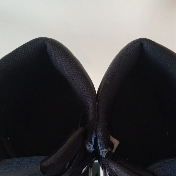 Authentic Nike Air Jordan Retro 1 High OG Black White Blue Size 101/2 - Picture 13 of 16